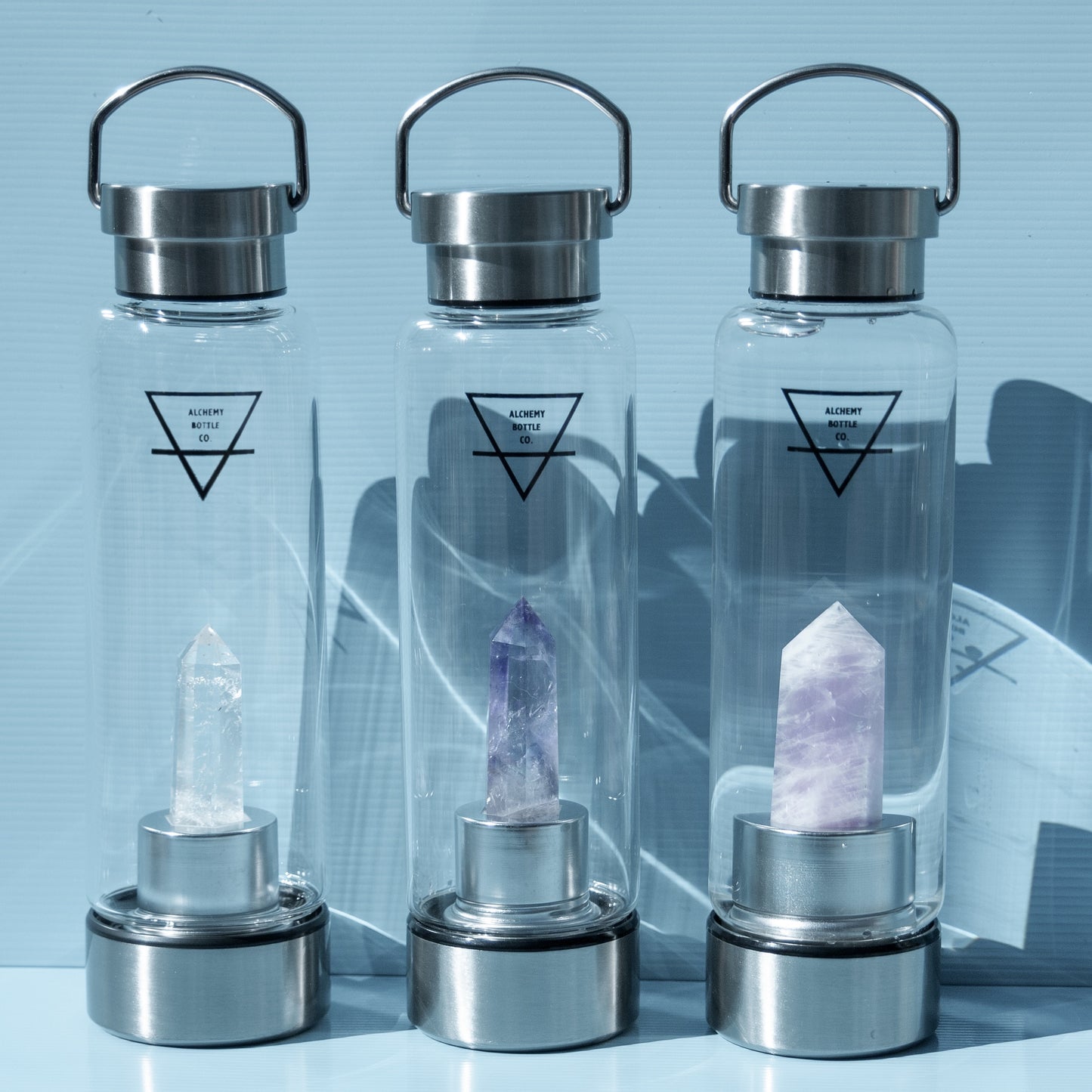 CLEAR QUARTZ, AMETHYST & ROSEQUARTZ CRYSTAL WATER BOTTLE. CRYSTAL HEALING SIP WITH INTITION